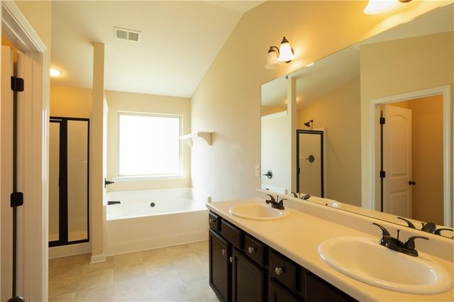 4153 Potomac Walk Court, Loganville, GA 30052