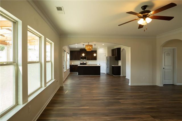 4153 Potomac Walk Court, Loganville, GA 30052