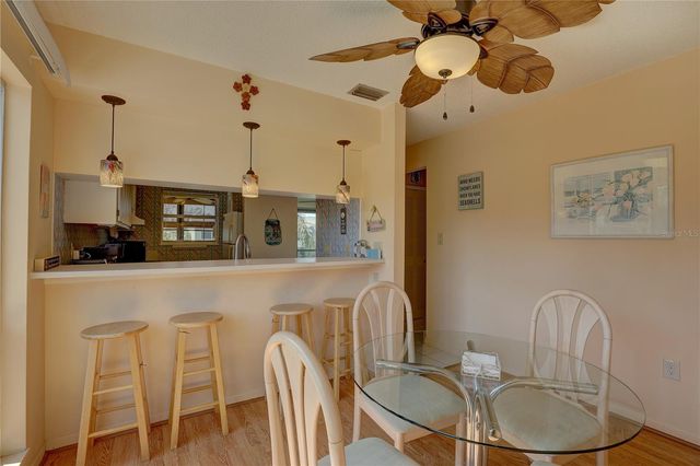 428 WINDRUSH BAY DRIVE 428, Tarpon Springs, FL 34689
