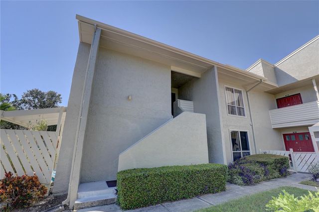 428 WINDRUSH BAY DRIVE 428, Tarpon Springs, FL 34689