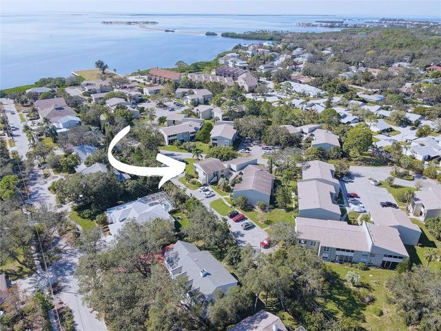 428 WINDRUSH BAY DRIVE 428, Tarpon Springs, FL 34689