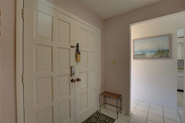 428 WINDRUSH BAY DRIVE 428, Tarpon Springs, FL 34689