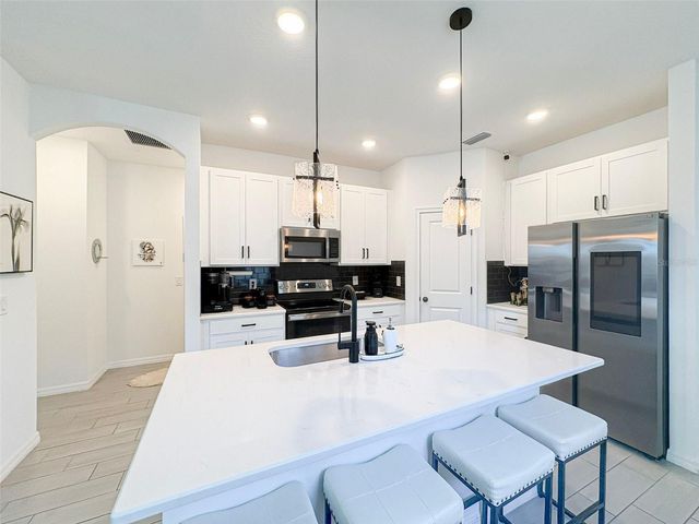 6720 GREAT BEAR DRIVE, Lakeland, FL 33805