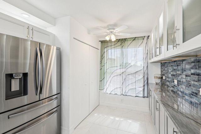 14575 Bonaire Boulevard 403, Delray Beach, FL 33446