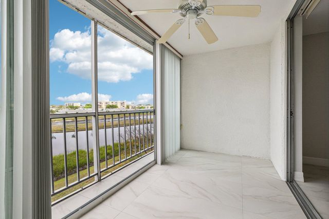 14575 Bonaire Boulevard 403, Delray Beach, FL 33446