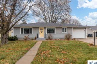 139 Homer Street, Mankato, MN 56001