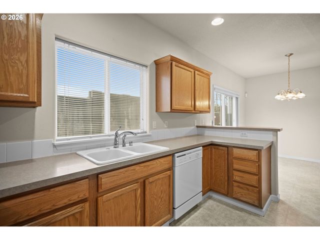 6200 Ne 138TH Ave, Vancouver, WA 98682