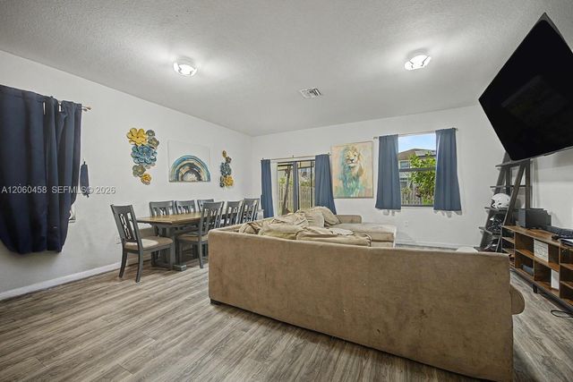 25158 SW 108th Avenue, Homestead, FL 33032