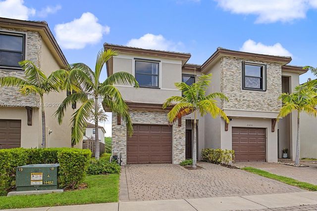 25158 SW 108th Avenue, Homestead, FL 33032