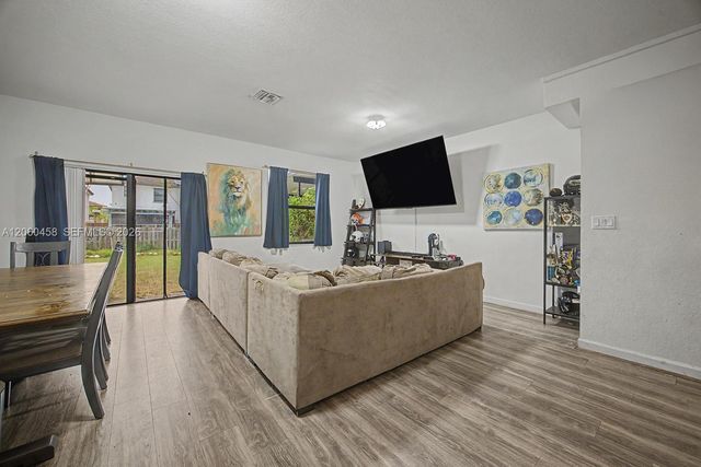 25158 SW 108th Avenue, Homestead, FL 33032