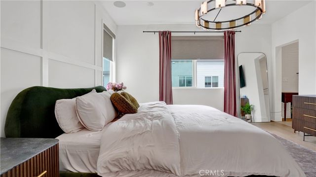 7240 Alchemy Circle, Huntington Beach, CA 92647