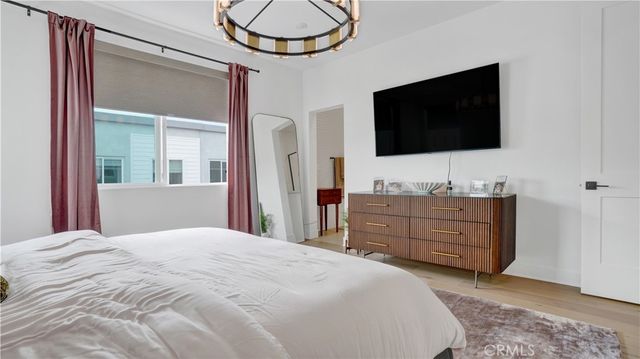 7240 Alchemy Circle, Huntington Beach, CA 92647