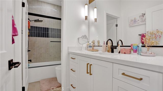 7240 Alchemy Circle, Huntington Beach, CA 92647