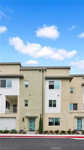 7240 Alchemy Circle, Huntington Beach, CA 92647