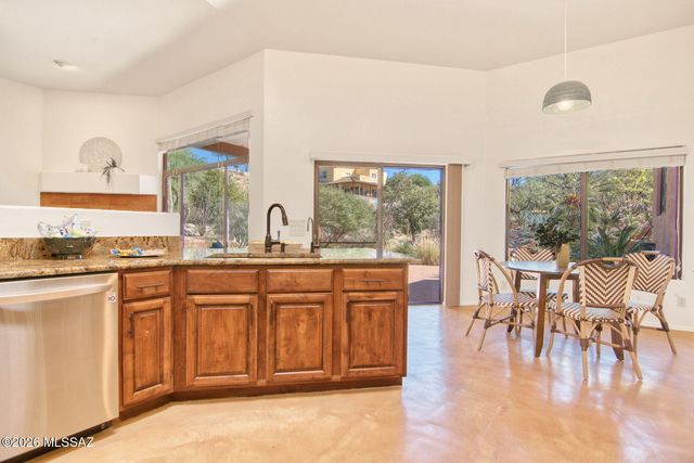 5980 E Verde Place, Tucson, AZ 85750