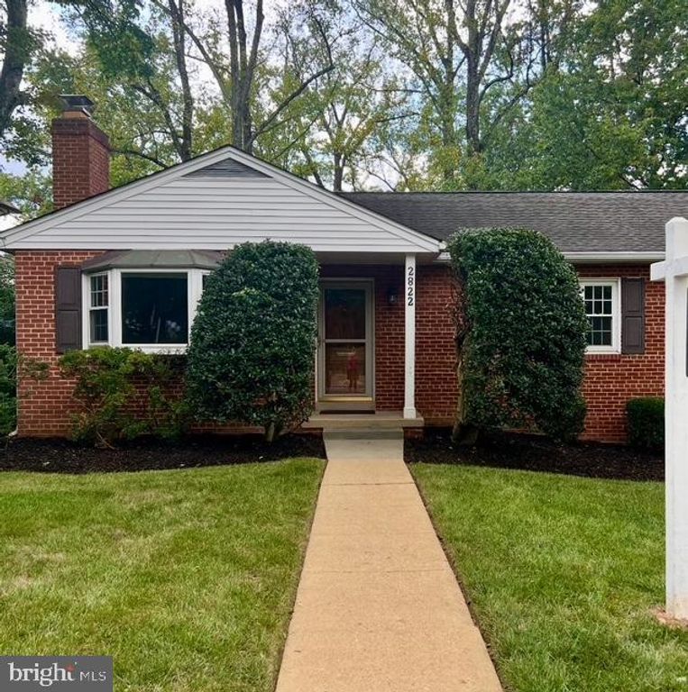 2822 N HARRISON ST, Arlington, VA 22207