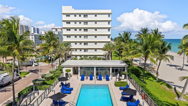 2205 S Surf Road 4B, Hollywood, FL 33019