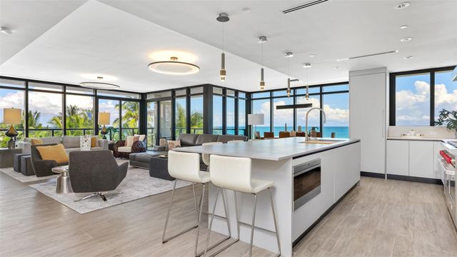 2205 S Surf Road 4B, Hollywood, FL 33019