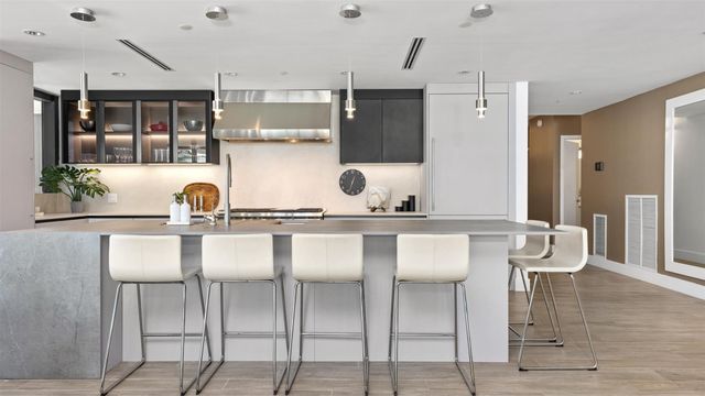 2205 S Surf Road 4B, Hollywood, FL 33019