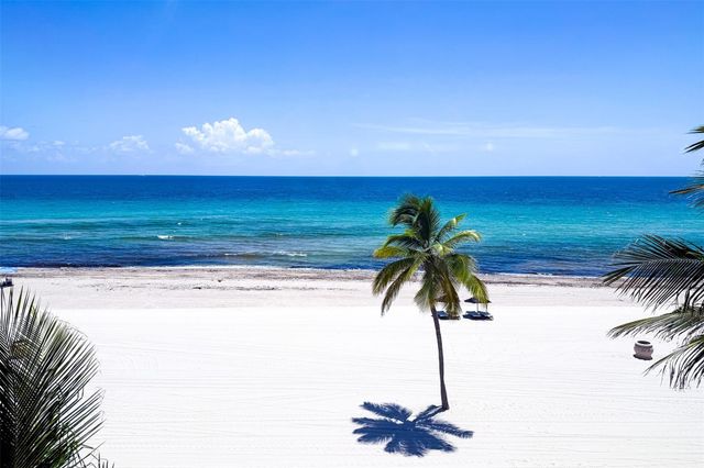 2205 S Surf Road 4B, Hollywood, FL 33019