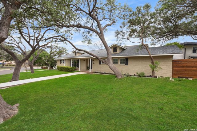 1307 MOUNT VIEJA DR, San Antonio, TX 78213