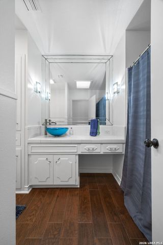 1307 MOUNT VIEJA DR, San Antonio, TX 78213