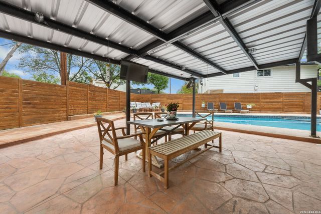 1307 MOUNT VIEJA DR, San Antonio, TX 78213