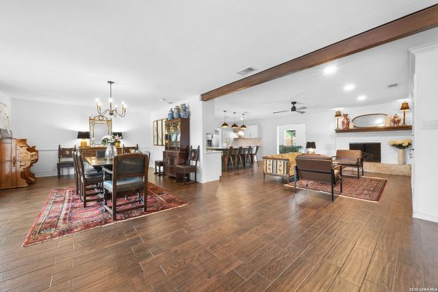 1307 MOUNT VIEJA DR, San Antonio, TX 78213