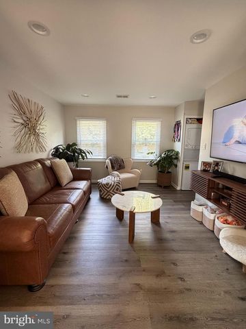 7735 MATISSE WAY, Springfield, VA 22153