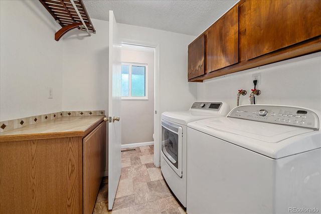 10889 W 65th Way, Arvada, CO 80004