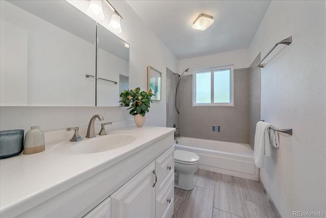 10889 W 65th Way, Arvada, CO 80004