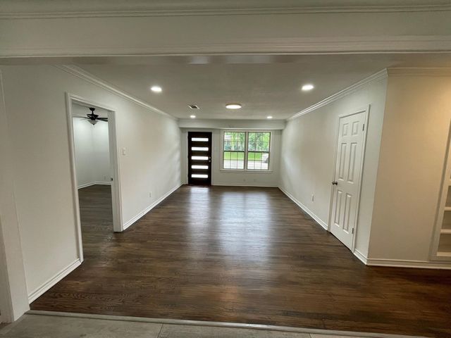 2045 Delmar Drive, Garland, TX 75041