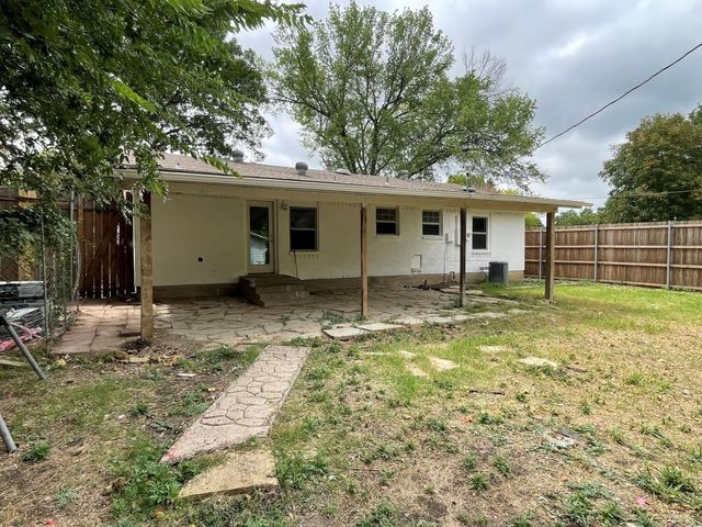 2045 Delmar Drive, Garland, TX 75041