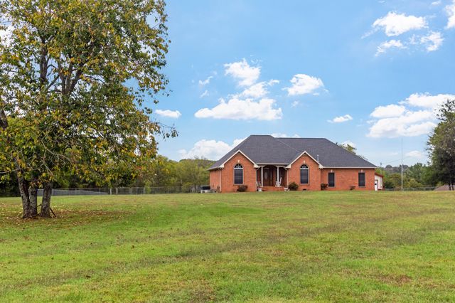 407 Goshen Rd, Lebanon, TN 37087