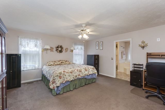 407 Goshen Rd, Lebanon, TN 37087