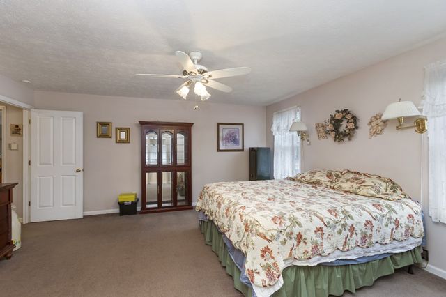 407 Goshen Rd, Lebanon, TN 37087