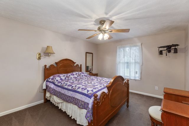 407 Goshen Rd, Lebanon, TN 37087