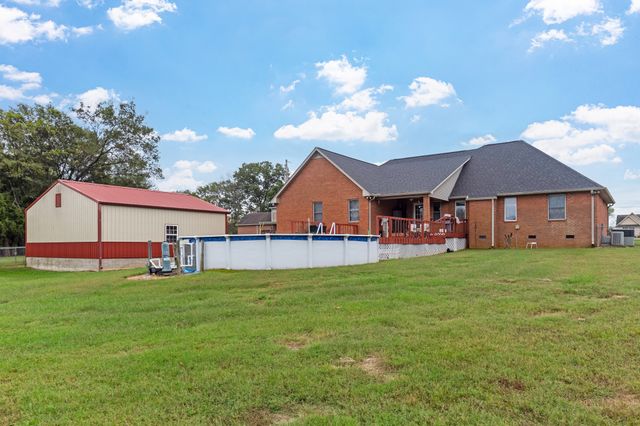 407 Goshen Rd, Lebanon, TN 37087