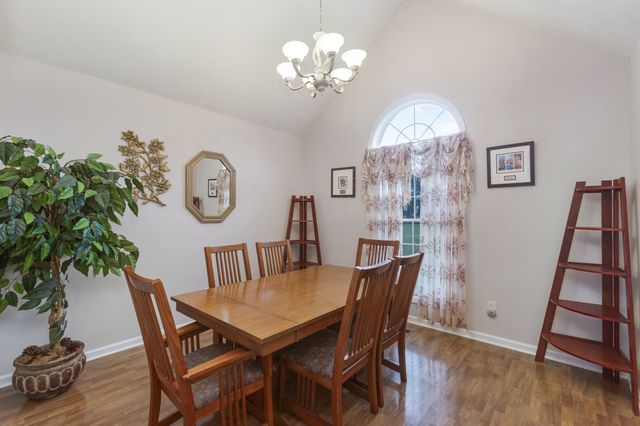 407 Goshen Rd, Lebanon, TN 37087