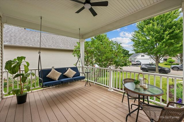 13215 Oakwood Avenue, Huntley, IL 60142