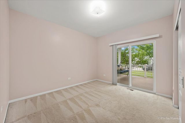 13215 Oakwood Avenue, Huntley, IL 60142