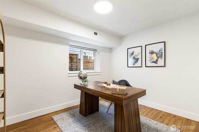 4010 35th Avenue SW, Seattle, WA 98126