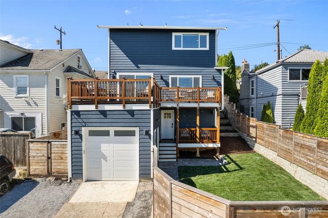 4010 35th Avenue SW, Seattle, WA 98126