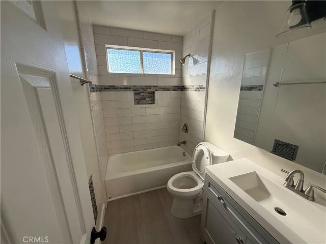 1193 N Ardmore 4, Los Angeles, CA 90029