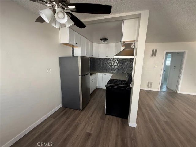 1193 N Ardmore 4, Los Angeles, CA 90029