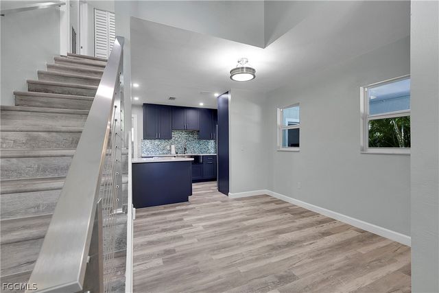 958 Indiana AVE, Fort Myers, FL 33919