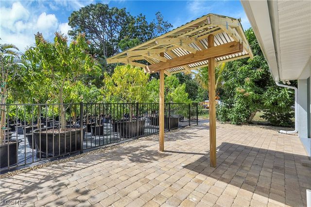 958 Indiana AVE, Fort Myers, FL 33919