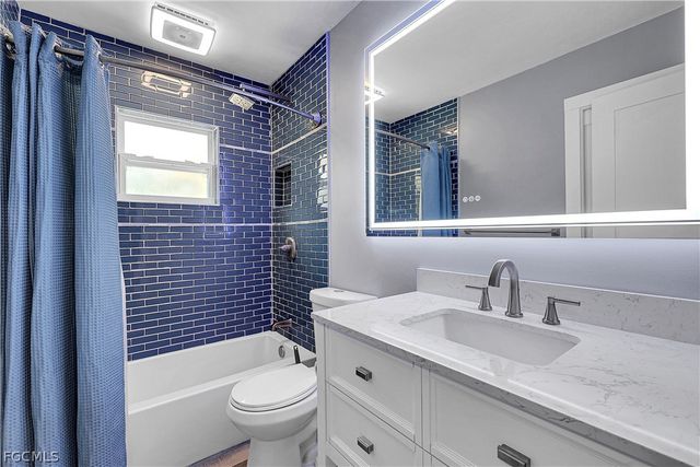 958 Indiana AVE, Fort Myers, FL 33919