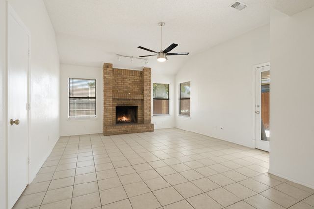 750 Rosehill Lane, Cedar Hill, TX 75104