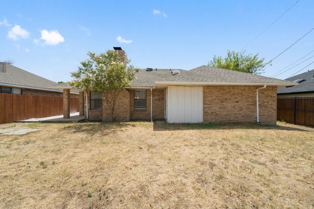 750 Rosehill Lane, Cedar Hill, TX 75104